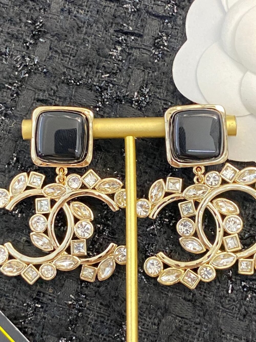 Chanel Stud Earrings - Picture 5 of 9